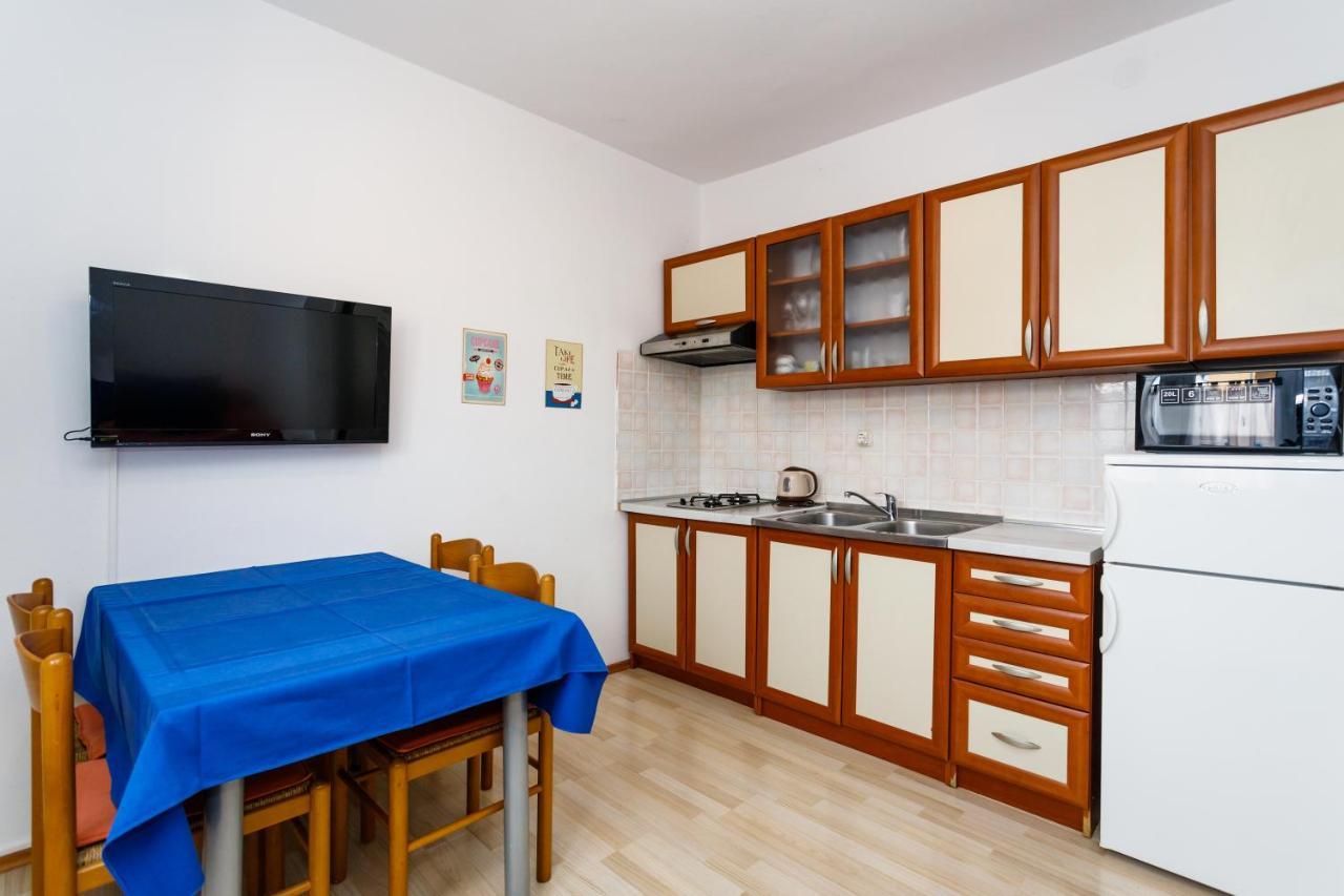 Lovely Sea View House In Malinska Island Krk Екстериор снимка