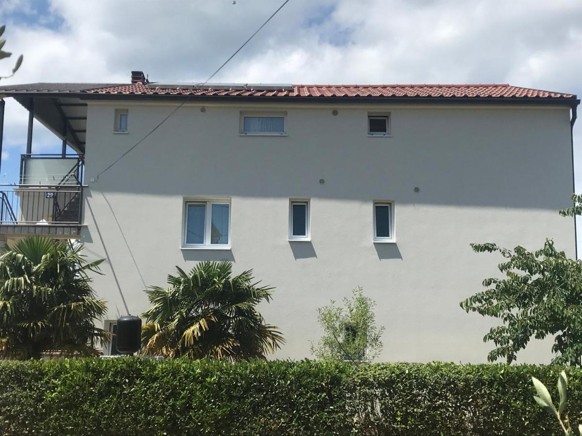 Lovely Sea View House In Malinska Island Krk Екстериор снимка