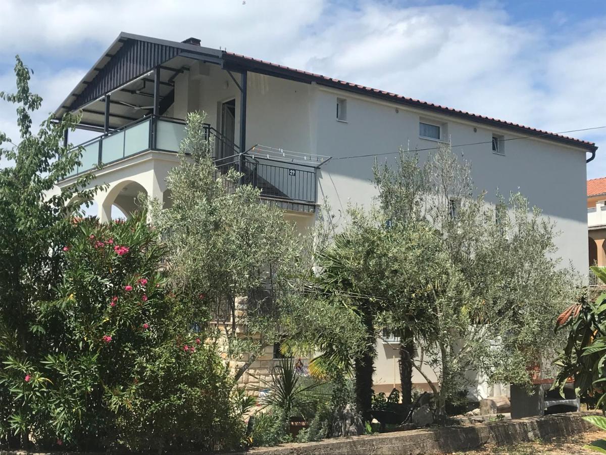 Lovely Sea View House In Malinska Island Krk Екстериор снимка