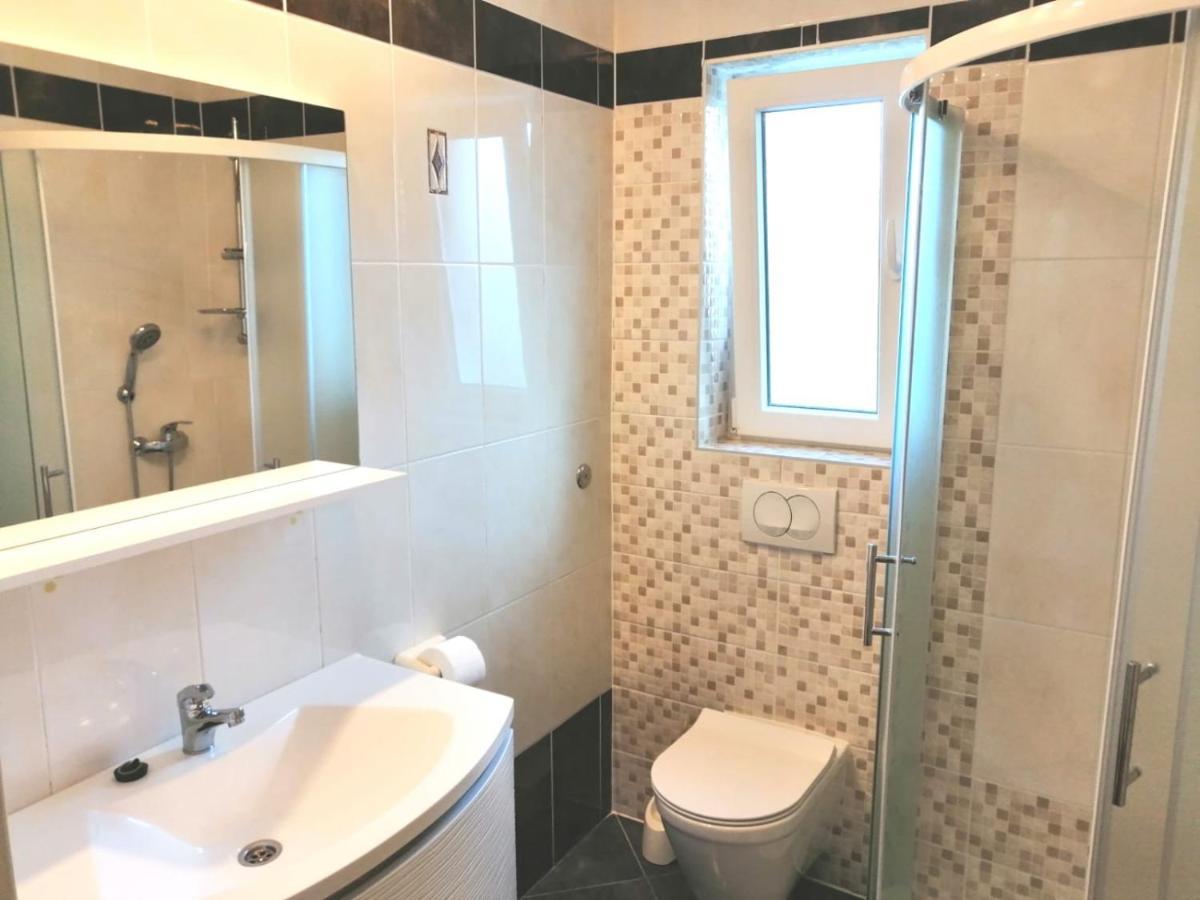 Lovely Sea View House In Malinska Island Krk Екстериор снимка