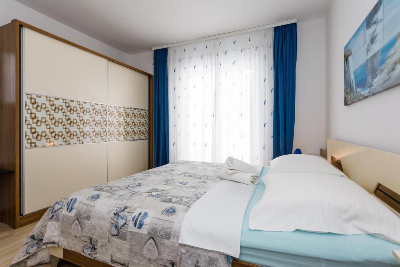 Lovely Sea View House In Malinska Island Krk Екстериор снимка