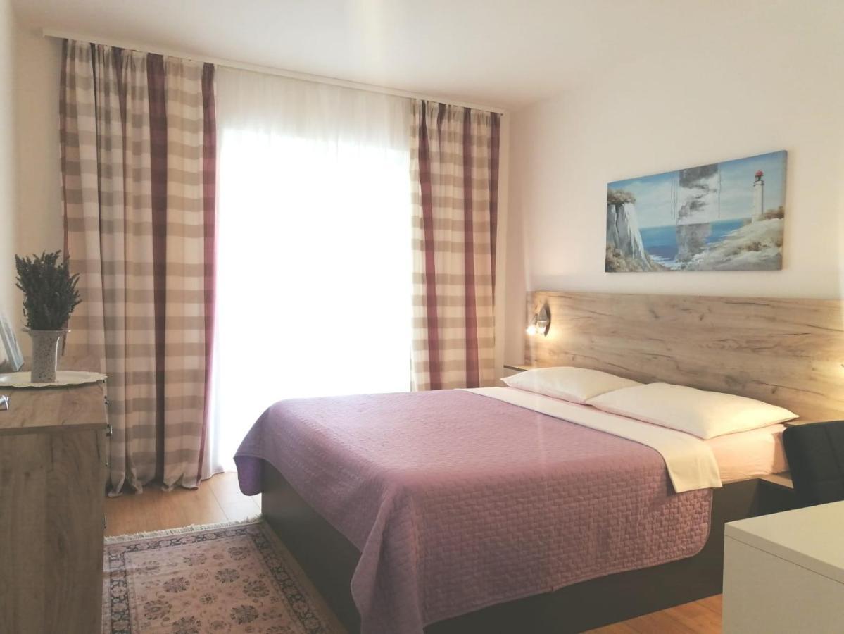 Lovely Sea View House In Malinska Island Krk Екстериор снимка